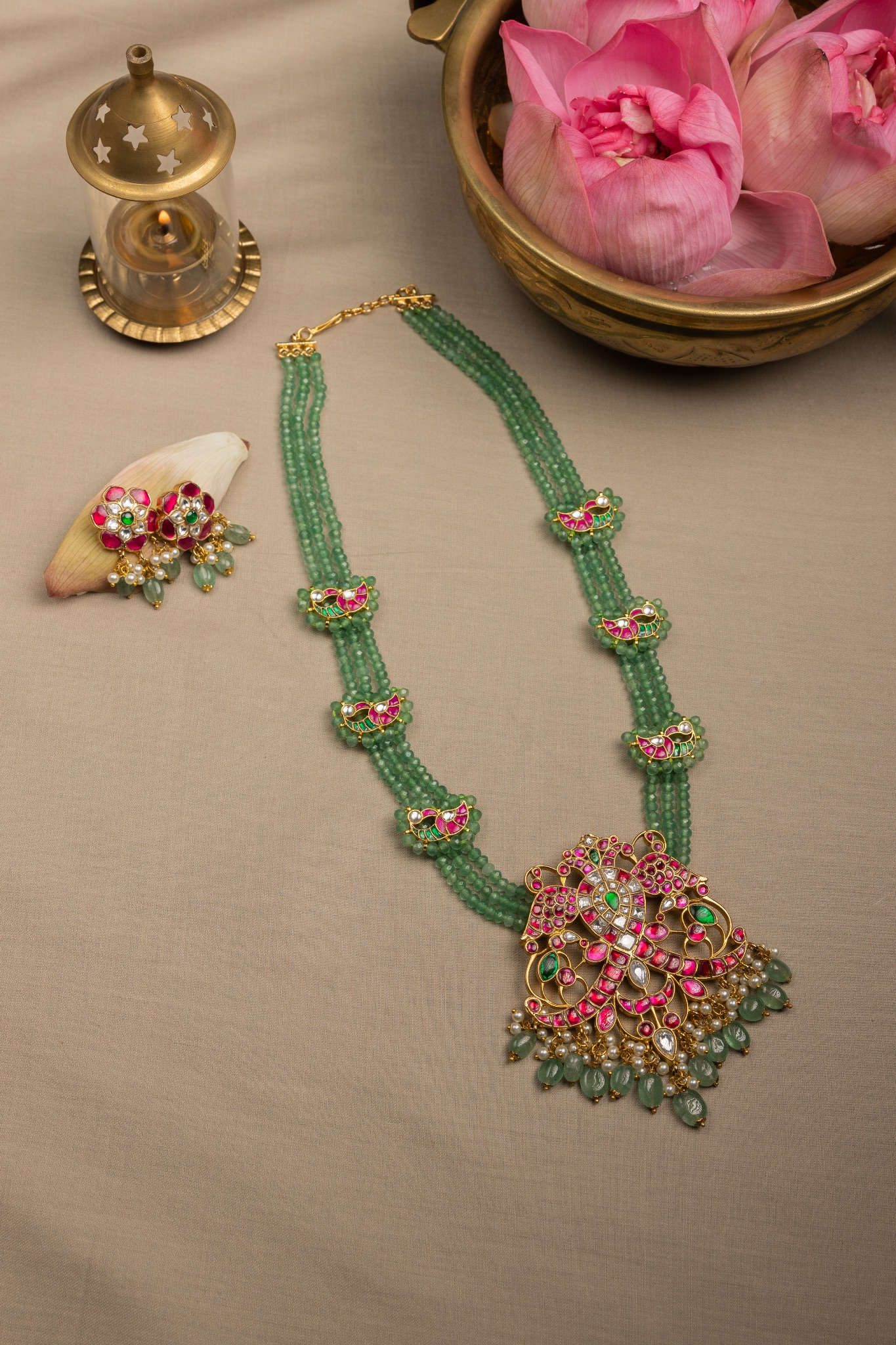 Emerald and Kemp Raaga Haram