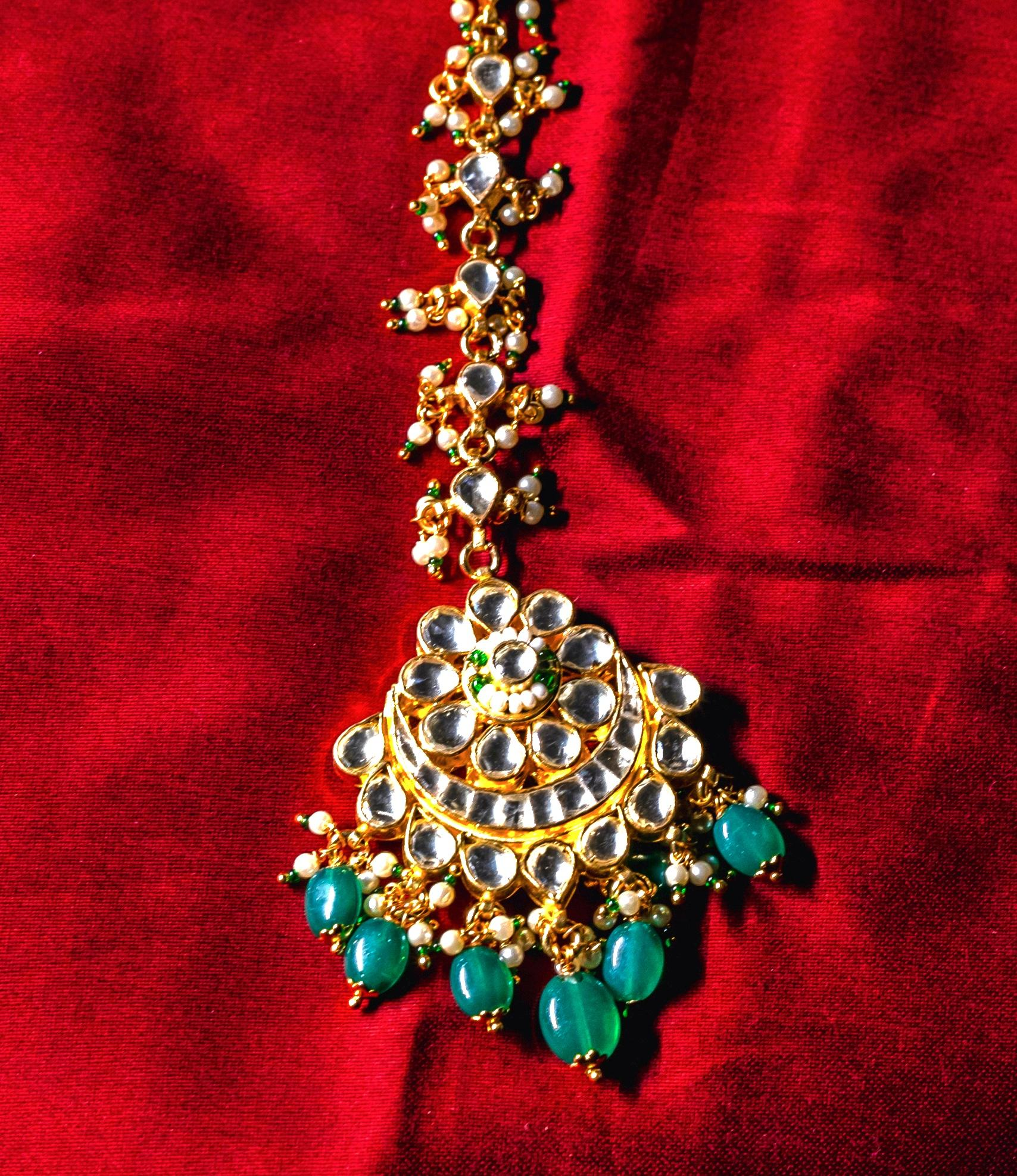 Head Piece