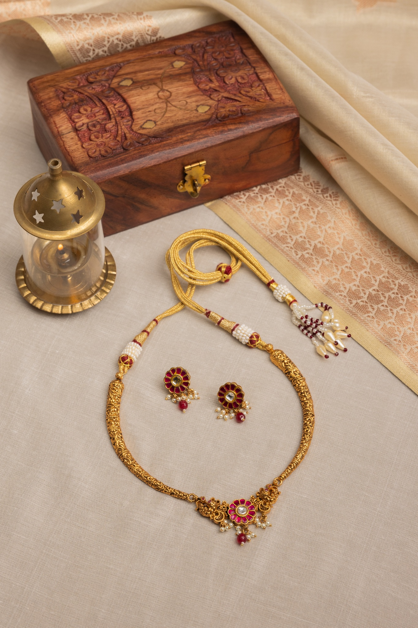 Temple & Traditional
