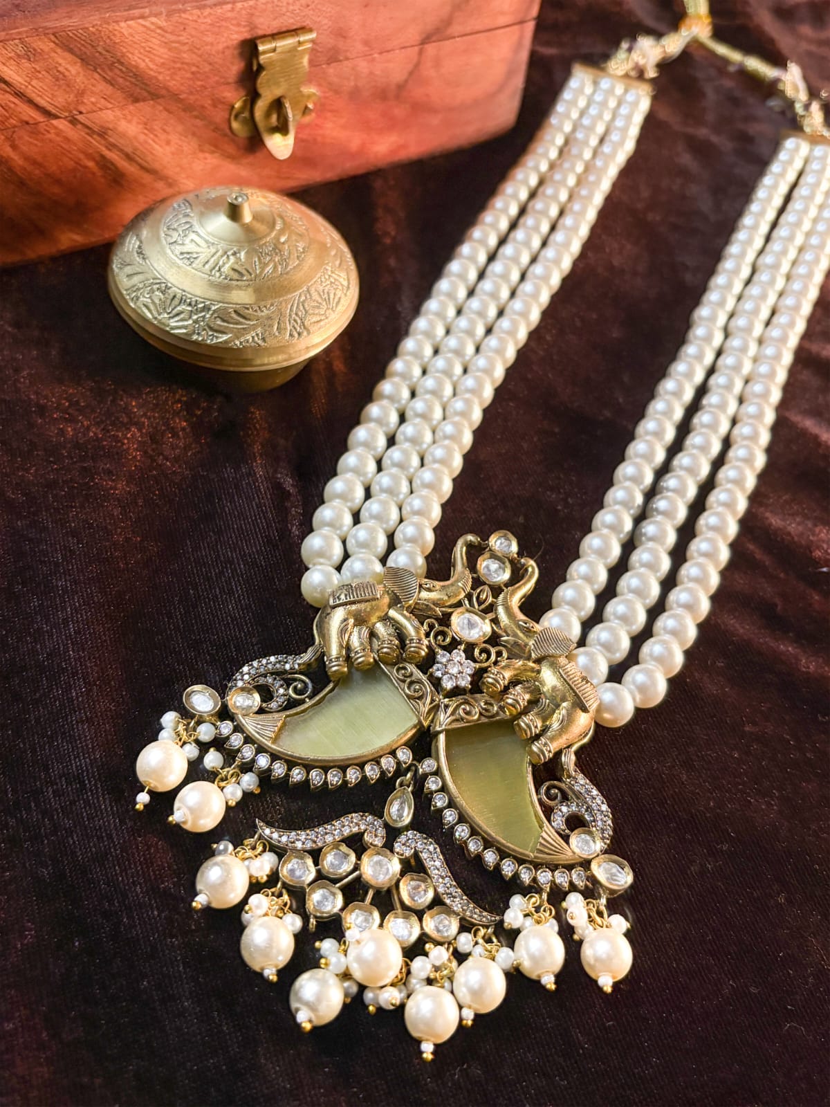 Polki Tiger Claw Pendant Necklace AA-1219